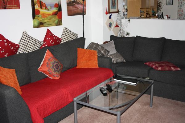 Olena and Victor's bright and cozy home in Richmond Hill, Ontario