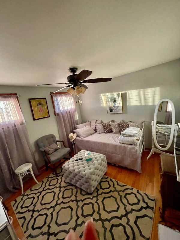 Large, Beautiful, Comfortable with a Spa!