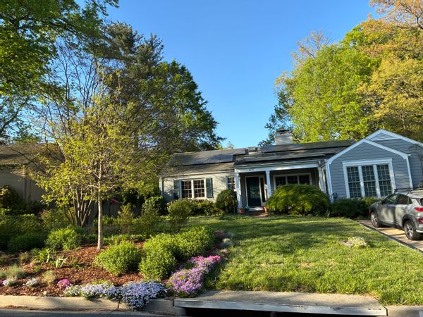 A super-comfortable home in one of the best neighborhoods in the DC area--love to hear from Brookline MA exchangers