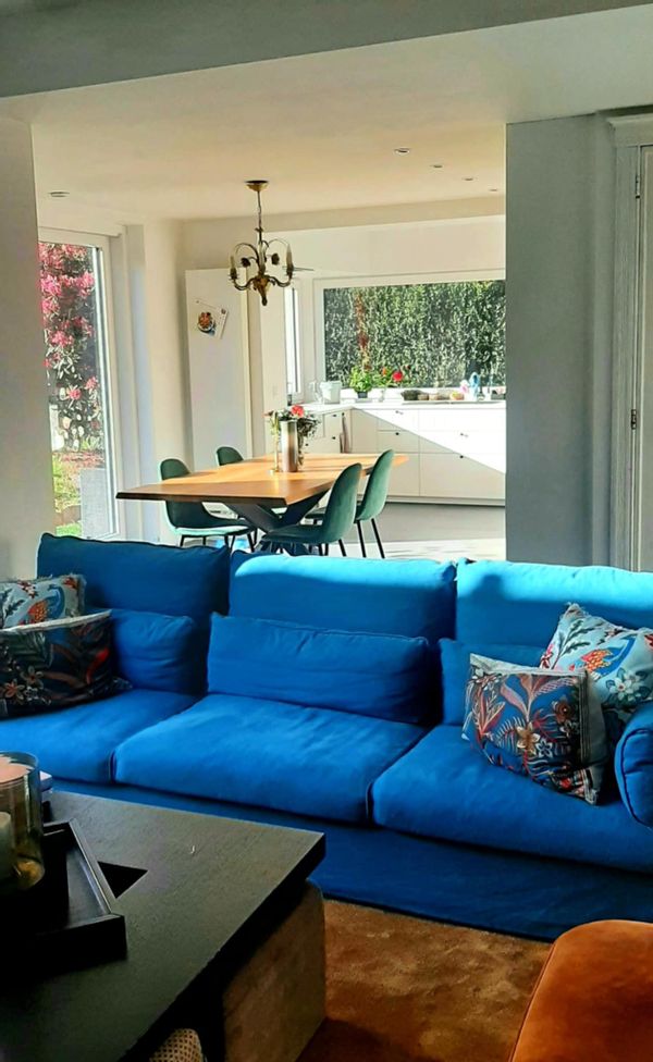 Villa de charme au style anglo-normand, chargée d’histoire et proche du lac de Genval