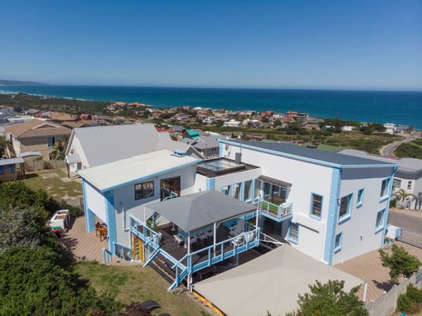 Penthouse - Heavenly Bluestar Villa