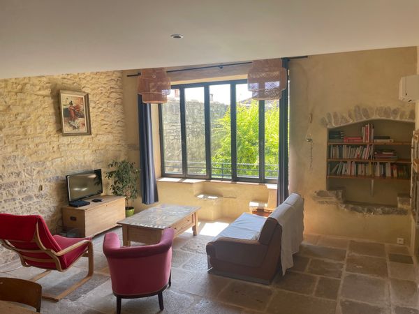 Maison de village typique au cœur de Calvisson