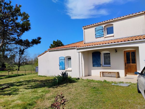 Au sein d'une belle cité de caractère