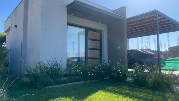 Misael's house