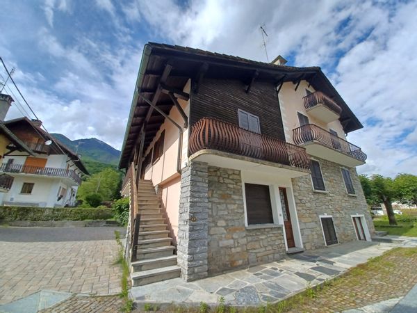 Nicoletta's house