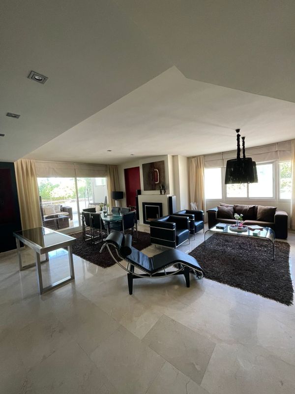 Ali's house