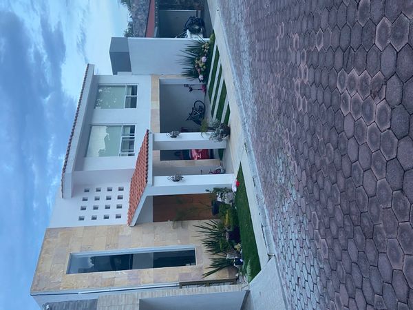 Laudeth Alvarez Lopez's house