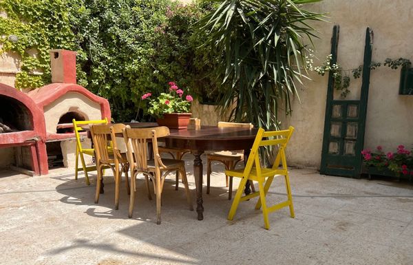 Heritage house near Rainbow street