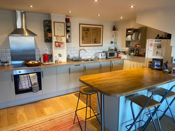Retreat in the heart of Lewes, an iconic Medieval Town
