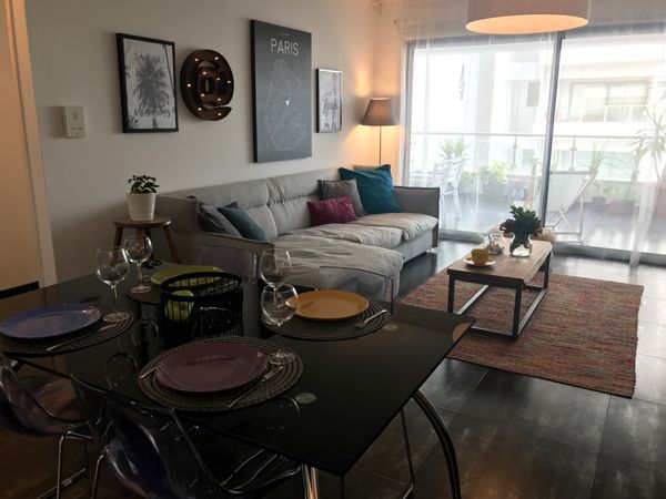 Anna's house