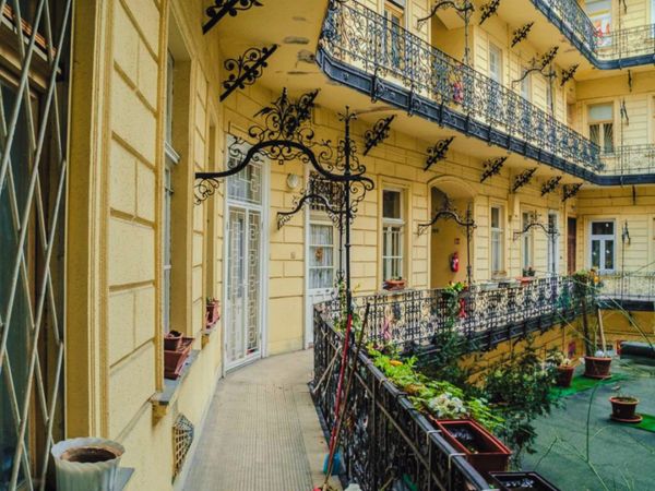 Retro Artist Loft Overlooking Jókai Square Park in Central Budapest