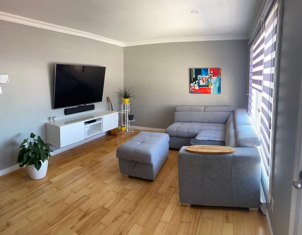 Caroline's house