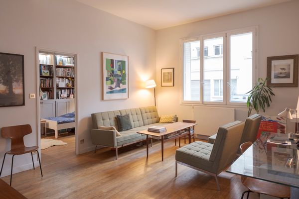 Calm & cosy mid-century modern artist's apartment (minutes from Paris)
