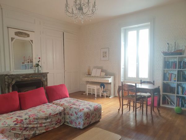 La maison de Myriam, César et les loulous