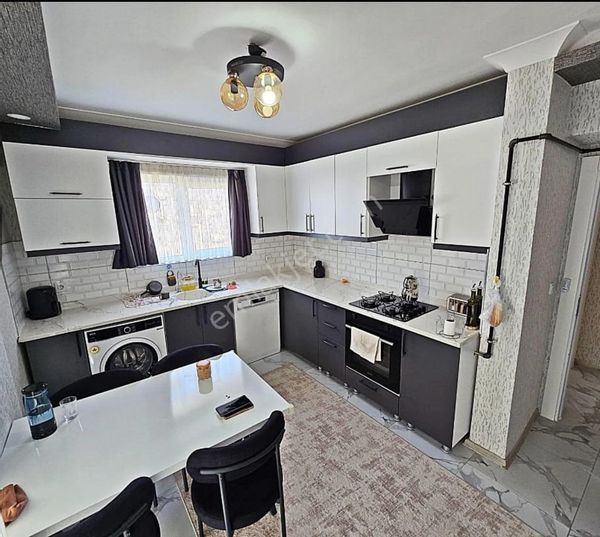 Tuğçe's house