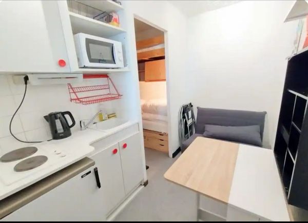 Studette à 5 min des pistes