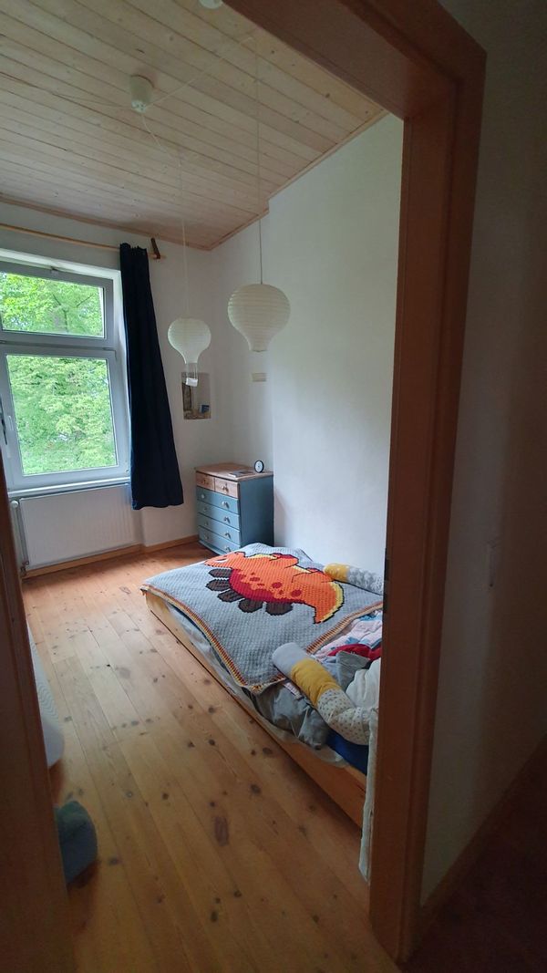 Annas room for 2