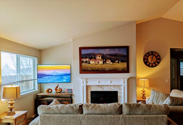 Cozy single-level home in a clean and quiet neighborhood