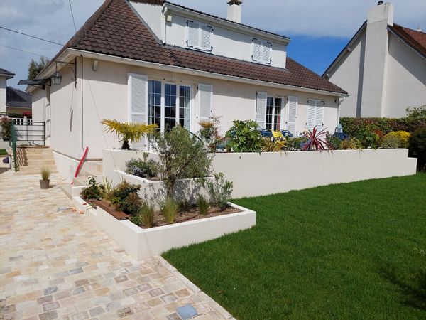 Emmeline's house