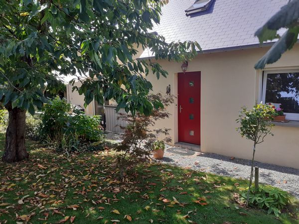 Dans la Baie du Mont St Michel, entre Bretagne et Normandie.