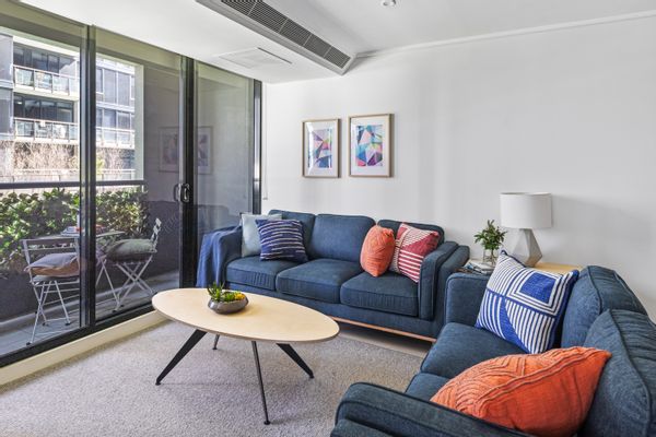 Home in Southbank