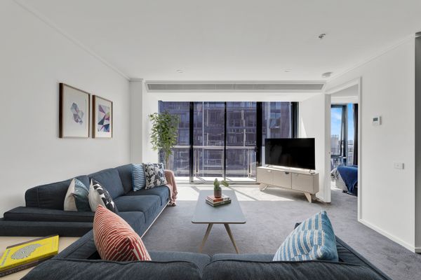 Alexandra and Angads hus