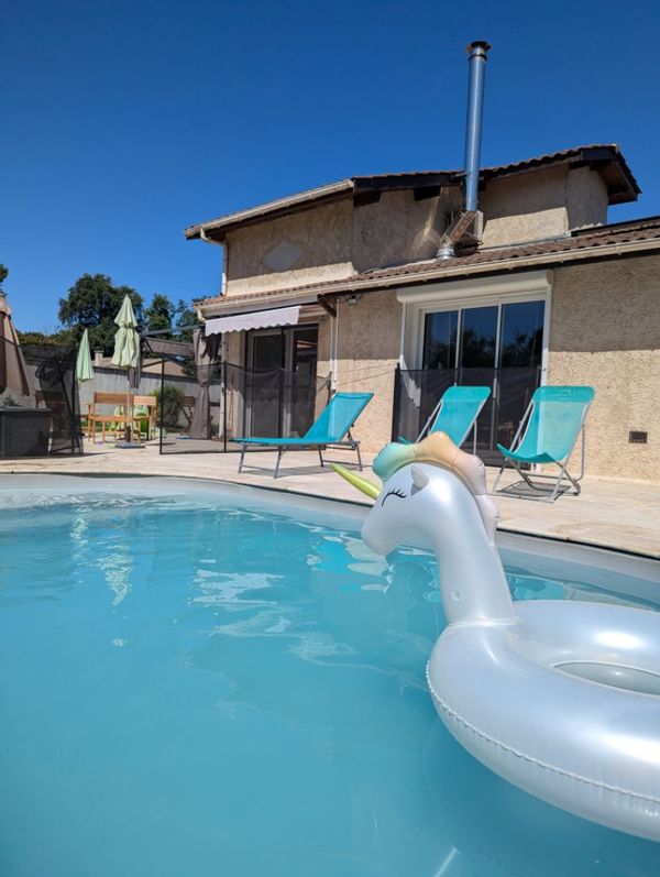 Maison familiale au calme et accessible (sur la ligne TER Bordeaux-Arcachon)