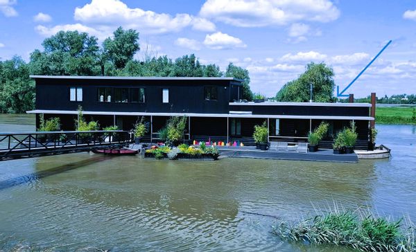 Huis in Beneden-Leeuwen