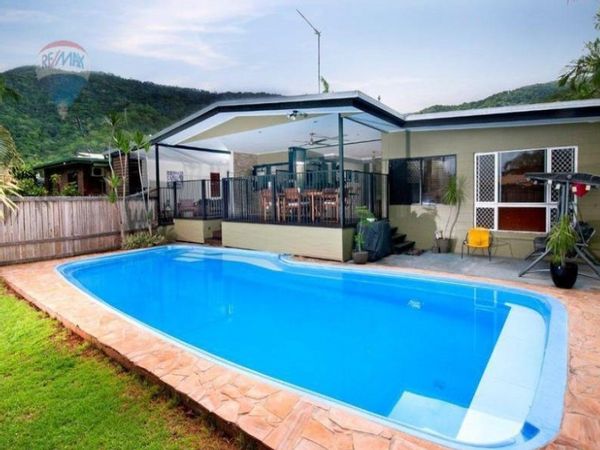 Tropical FNQ House