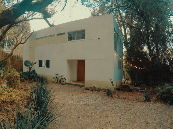 Lola's house