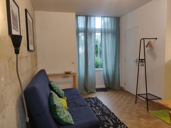 Studio Pop, ouvert sur le jardin, fraîcheur ++, proche Nantes, Bretagne, Châteaux de la Loire, mer