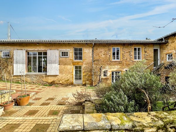 Maison familiale en pleine nature