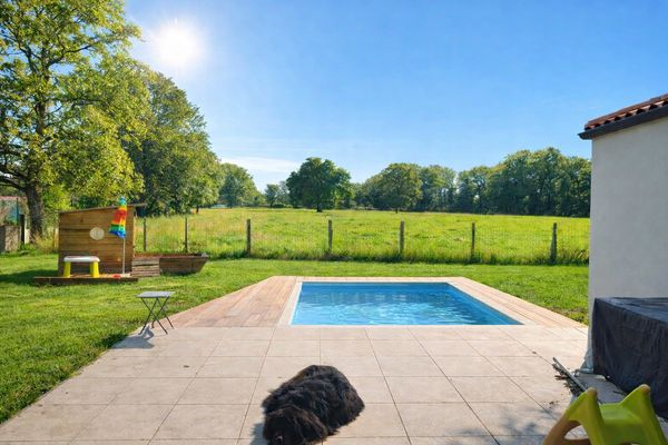 Maison familial de campagne avec piscine proche Puy du Fou.