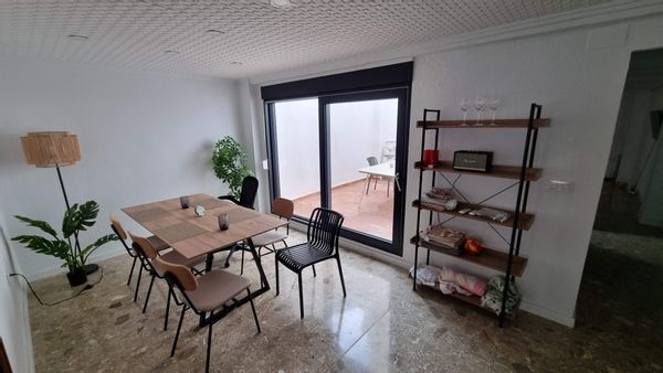 Flat in trendy neighborhood Cabanyal, Valencia, Spain