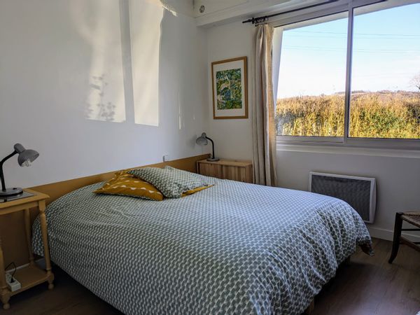 Chambre en hospitalité chez Eric et Hélène, entre Lourdes et Pau.