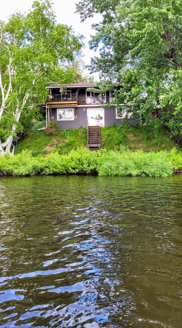 Huis in Métabetchouan–Lac-à-la-Croix