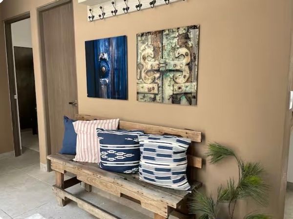 DANIEL JORGE's house