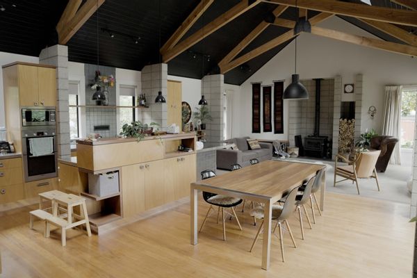 Beautiful country home with loving dog, sauna, spa, and external gym.