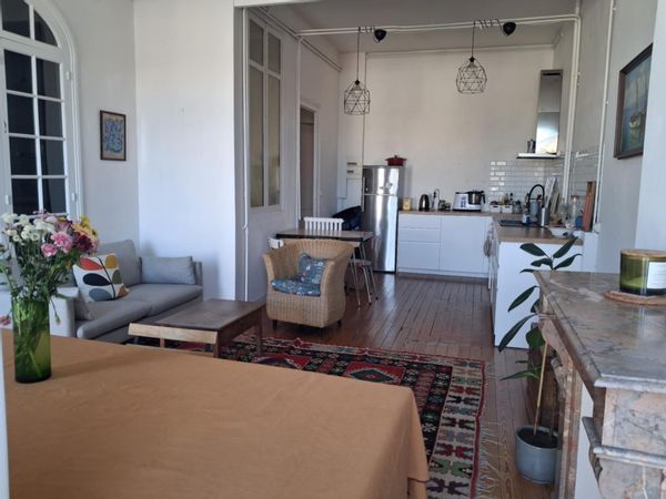 Grand appartement lumineux proche de la gare