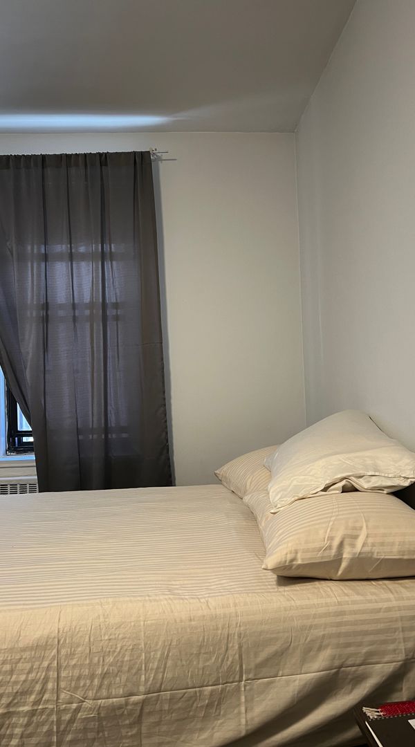 Araceli's private room