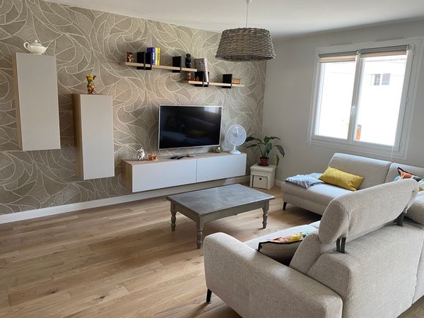 Chambre privée à 20' du Puy du Fou, 30' du HellFest ou de Poupet