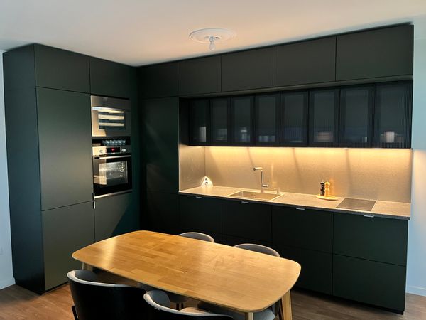 La maison de Ange-Michel dispose d’une terrasse de 18m2, d’une salle de sport et proche du métro.