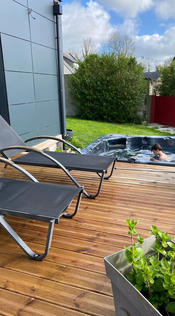 Sandrine's house