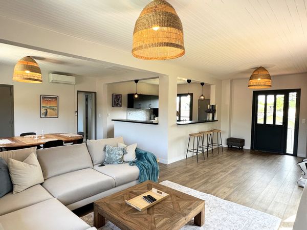 Peaceful Retreat near the Forest and Coast