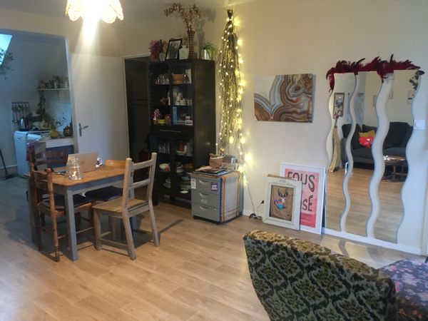 ~ 15.04 Cherche échange échange Paris contre campagne à 15 min de Rennes