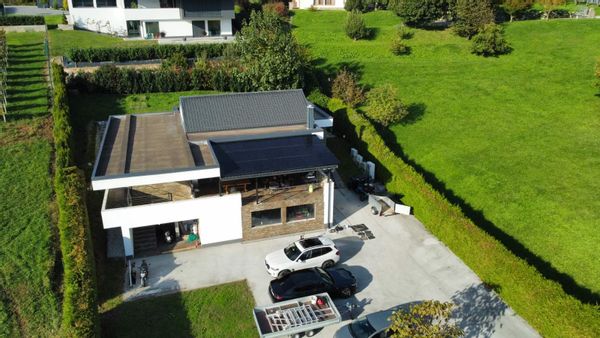 Sara's house