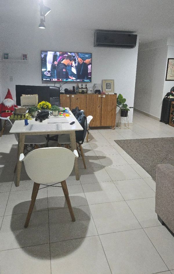 Erik's house