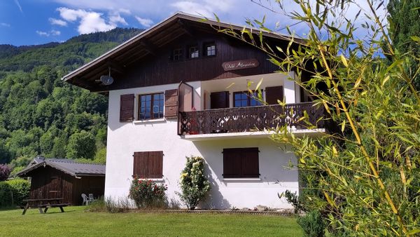 Newly renovated apartment in the Alps