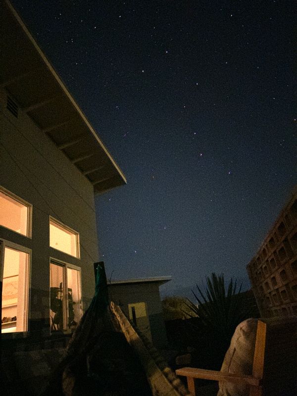 Mid-Century Modern Under the Desert Stars