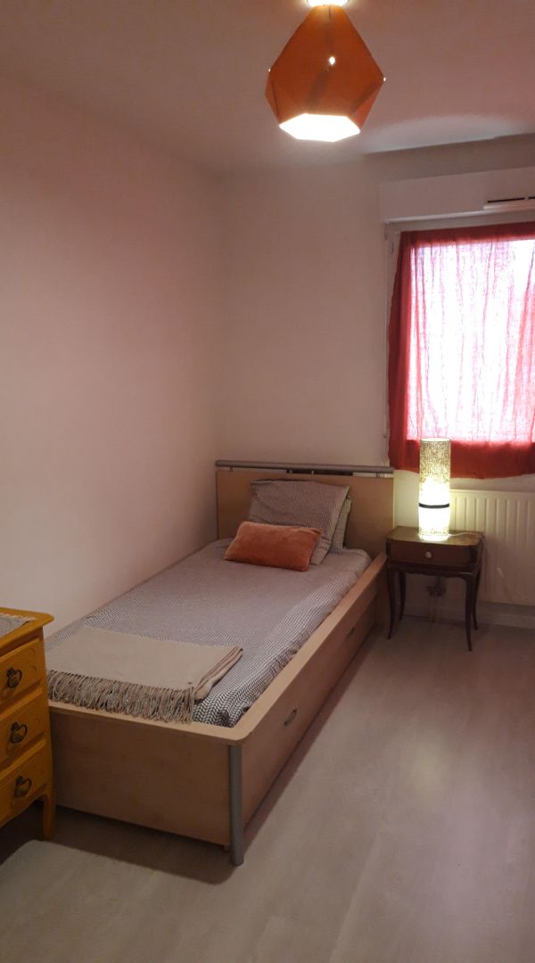 La chambre privée chez Morgane et Zam, simple, pratique et confortable !